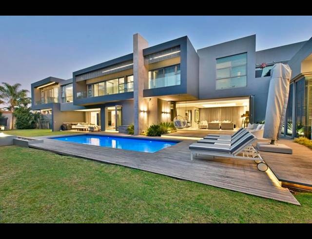 5 BEDROOM HOUSE FOR SALE IN SANDOWN